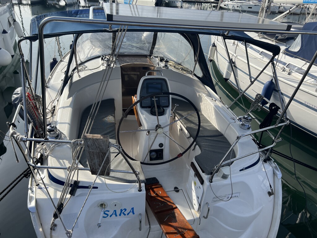 Bavaria 30 Cruiser, Sara